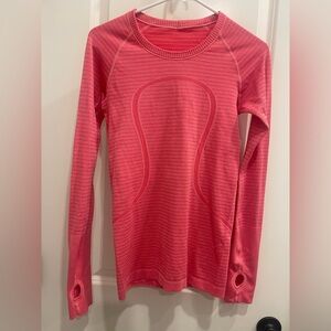 Women's Pink Long Sleeve Top